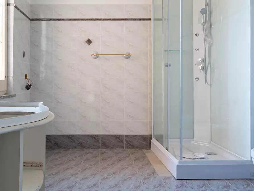 Immagine 4 di Villa in vendita  a Villasor