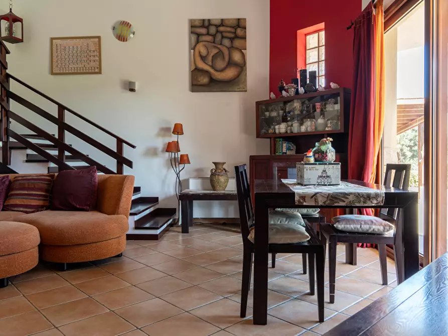 Immagine 19 di Villa in vendita  a San Sperate