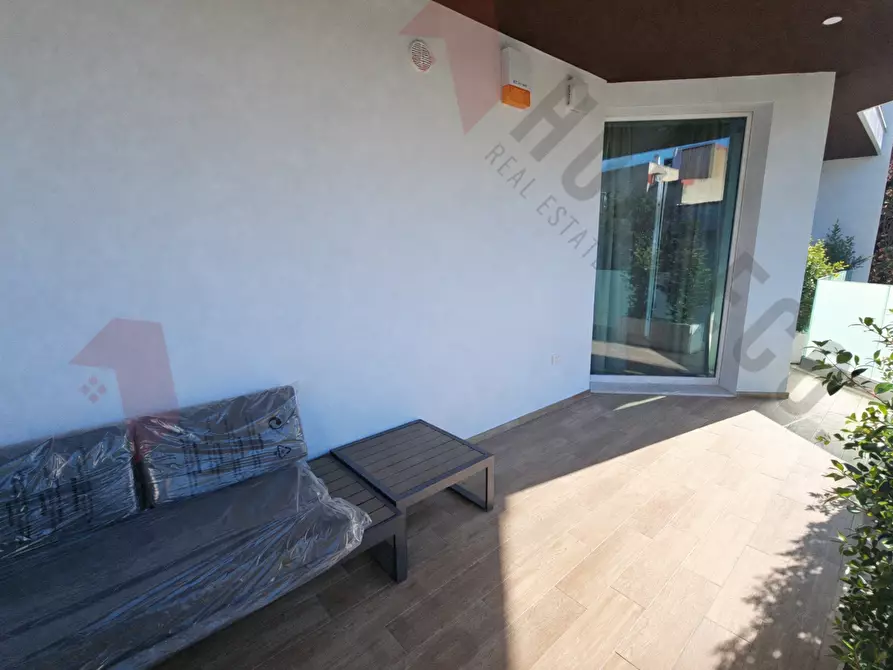 Immagine 9 di Appartamento in vendita  a Quartu Sant'elena