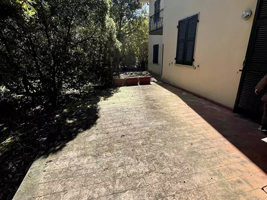 Immagine 20 di Casa semindipendente in vendita  a Ameglia