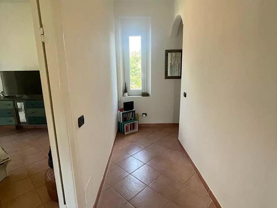 Immagine 6 di Trilocale in vendita  a Ameglia