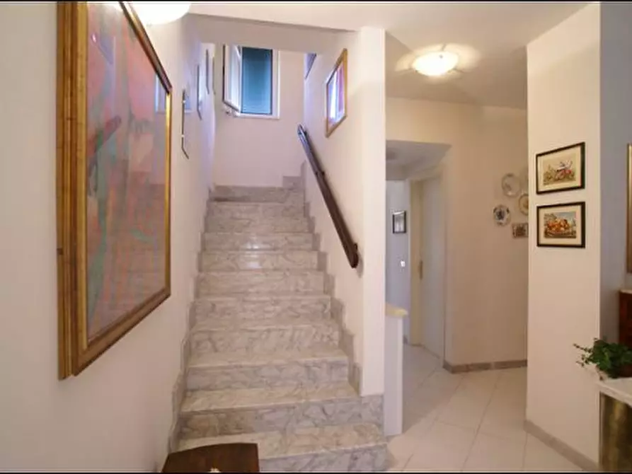 Immagine 13 di Terratetto in vendita  a Ameglia