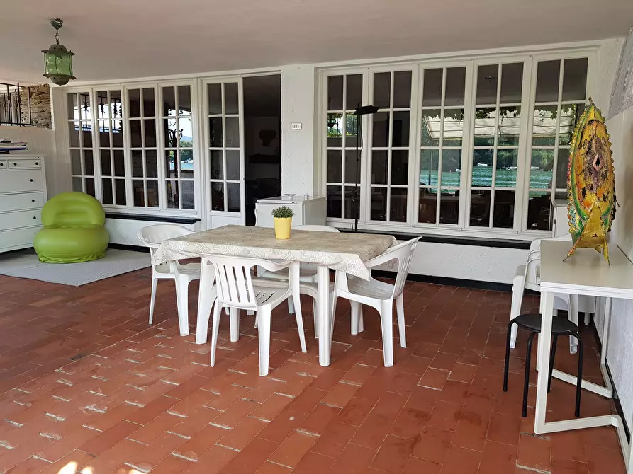 Immagine 15 di Casa semindipendente in vendita  a Ameglia