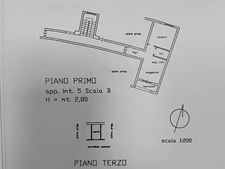 Immagine 13 di Bilocale in vendita  a Ortonovo