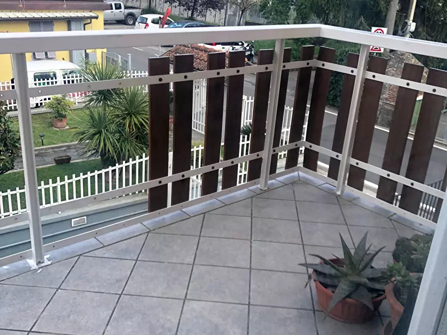 Immagine 12 di Casa bifamiliare in vendita  a Sarzana