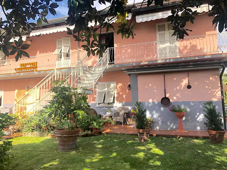 Immagine 5 di Casa semindipendente in vendita  a Castelnuovo Magra