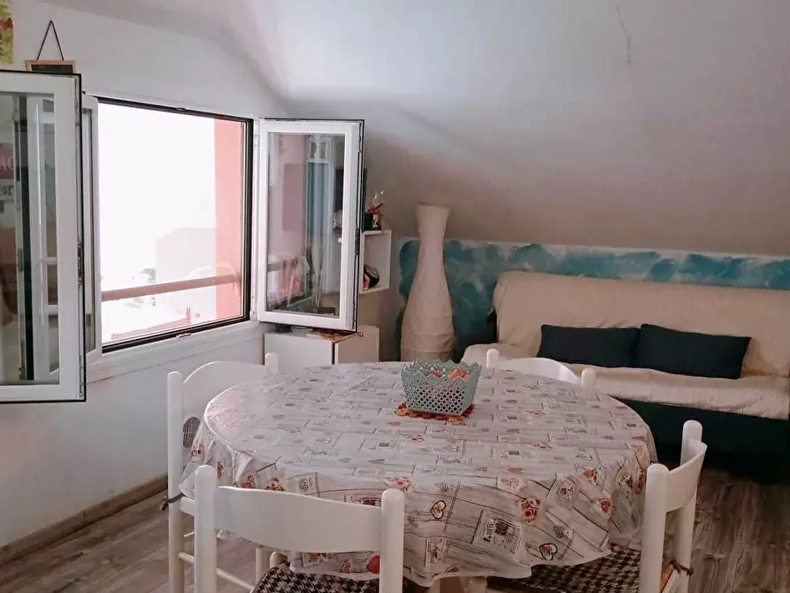 Immagine 6 di Mansarda in vendita  a Ameglia