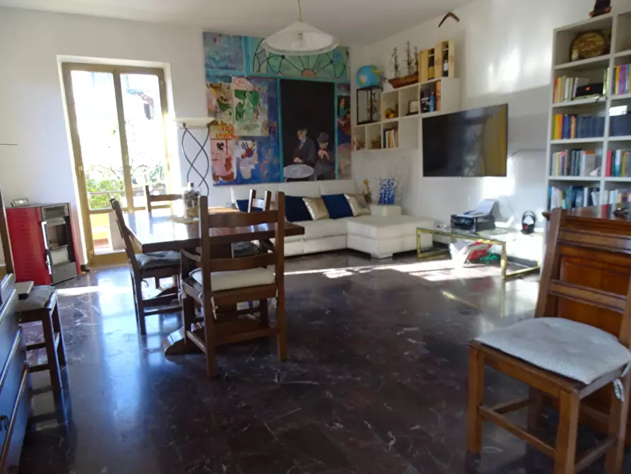 Immagine 8 di Casa semindipendente in vendita  a Sarzana