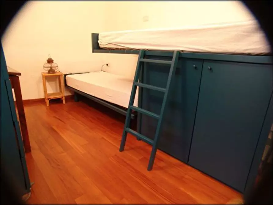 Immagine 12 di Terratetto in vendita  a Ameglia