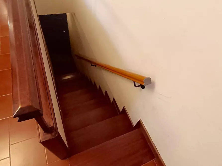 Immagine 13 di Quadrilocale in vendita  a Ameglia