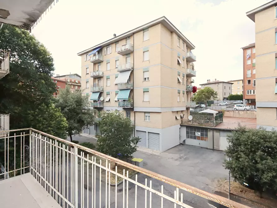 Immagine 2 di Quadrilocale in vendita  in Via Sergio Corazzini a Perugia