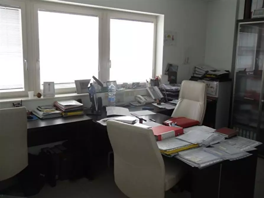 Immagine 8 di Capannone industriale in vendita  in Via della Cisa a Santo Stefano Di Magra