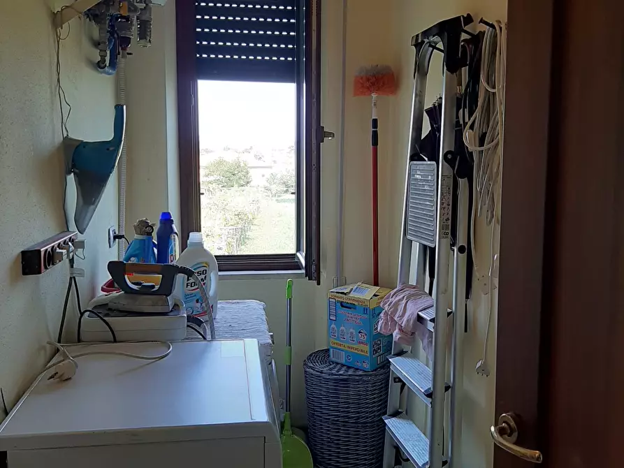 Immagine 6 di Casa semindipendente in vendita  a Ortonovo