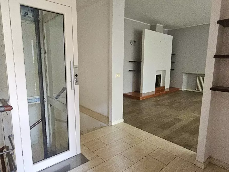 Immagine 8 di Casa indipendente in vendita  in Via Gioacchino Rossini 16 a Jesi
