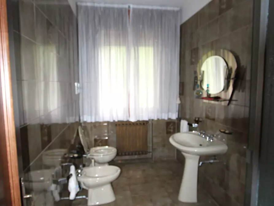Immagine 38 di Casa indipendente in vendita  in Via Canova 107 a Valsamoggia