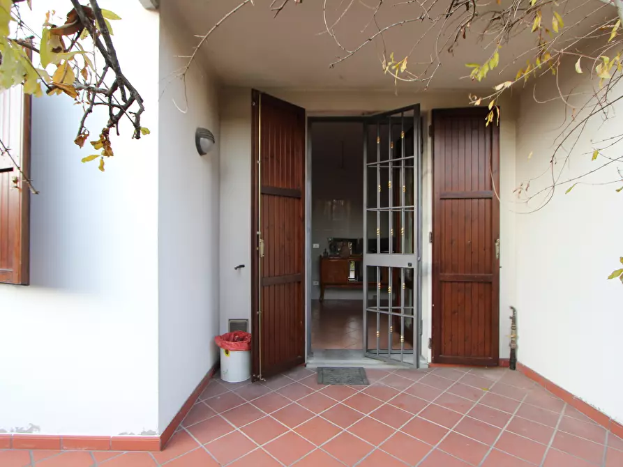 Immagine 24 di Villetta a schiera in vendita  in Via Pietro Nenni 26 a Valsamoggia