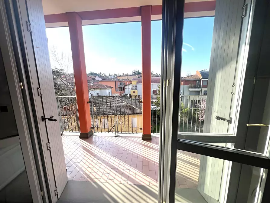 Immagine 11 di Appartamento in vendita  in Via Giuseppe Mazzini a Valsamoggia