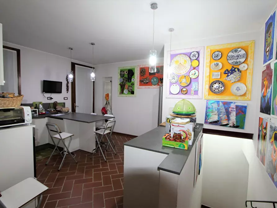 Immagine 38 di Porzione di casa in vendita  in Via Marco Biagi a Valsamoggia