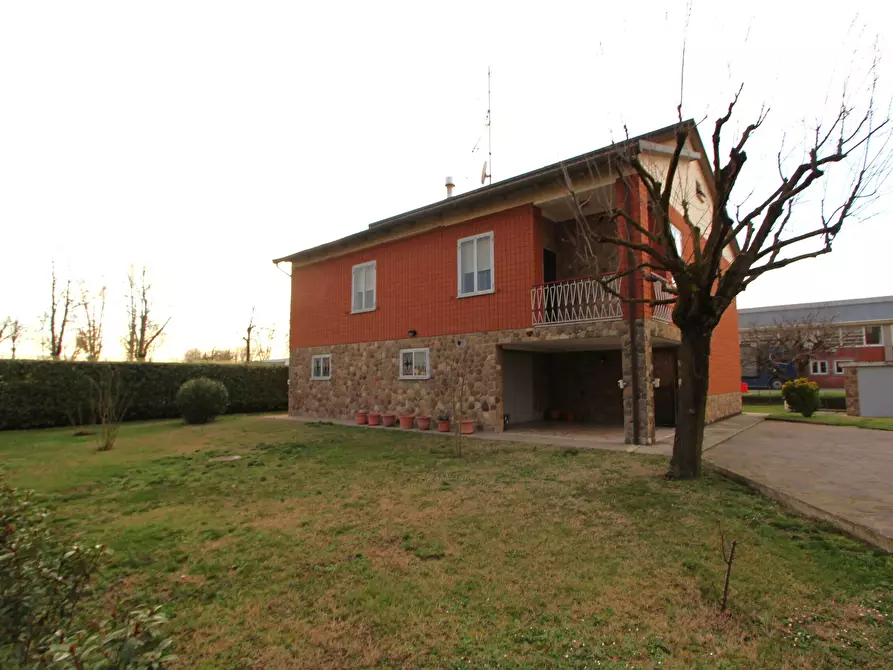 Immagine 21 di Casa indipendente in vendita  in Via Tombetto 18-22 a Valsamoggia