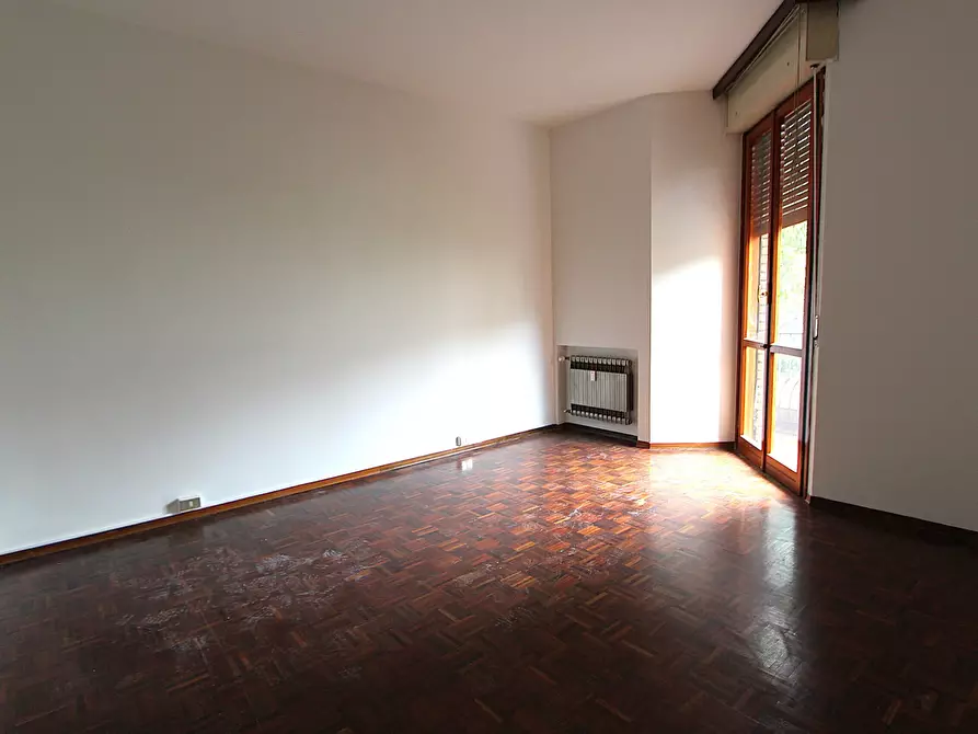 Immagine 15 di Appartamento in vendita  in Viale della Costituzione 6 a Valsamoggia