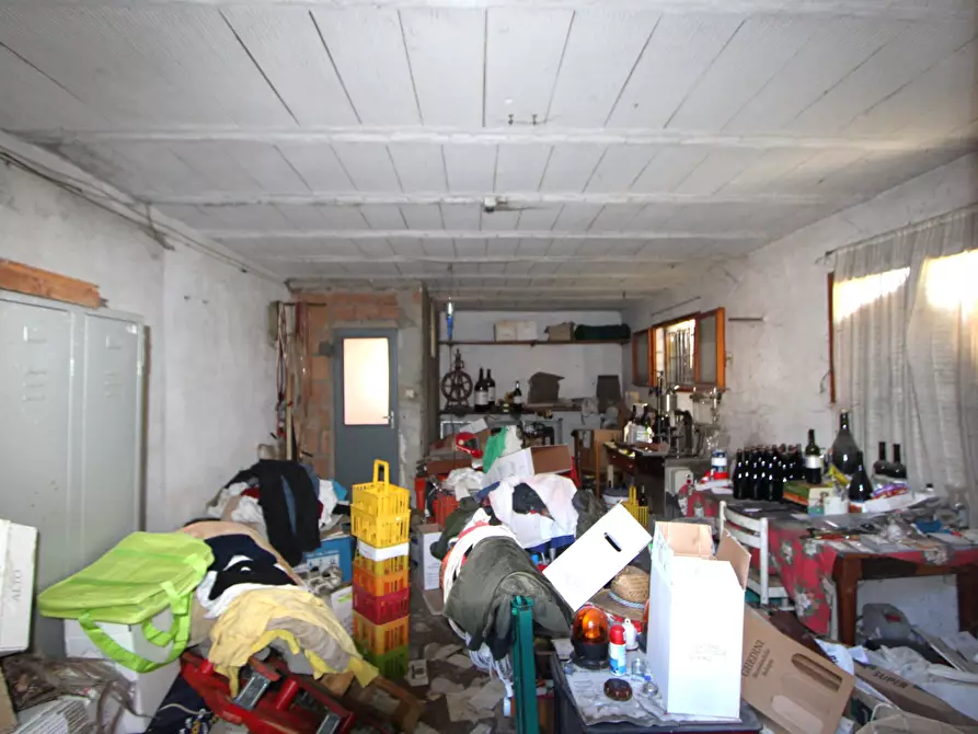 Immagine 14 di Porzione di casa in vendita  in Via Monteveglio a Valsamoggia