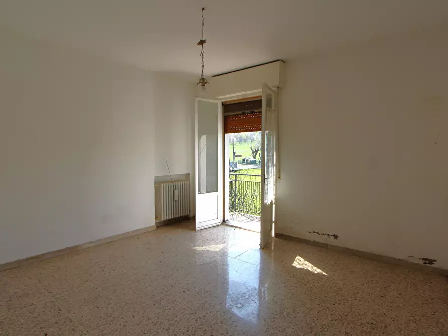 Immagine 33 di Porzione di casa in vendita  in Viale M. di Canossa a Valsamoggia