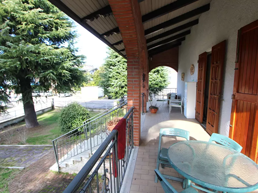 Immagine 29 di Villa in vendita  in Via dell'Artigiano 1 a Valsamoggia