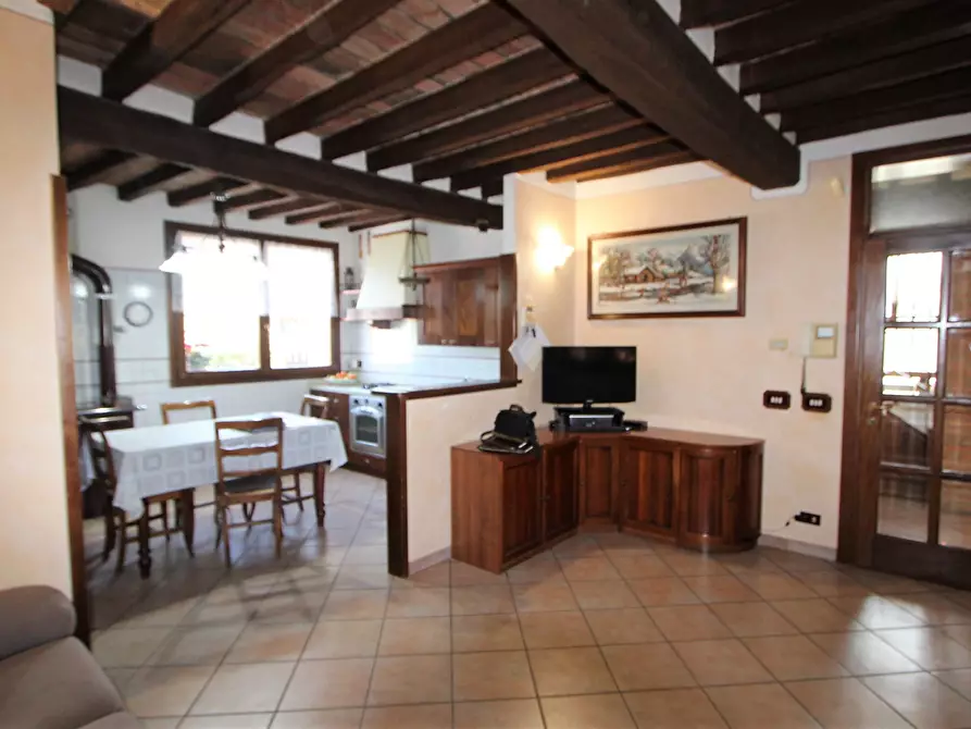 Immagine 25 di Porzione di casa in vendita  in Via Sant'Andrea a Valsamoggia