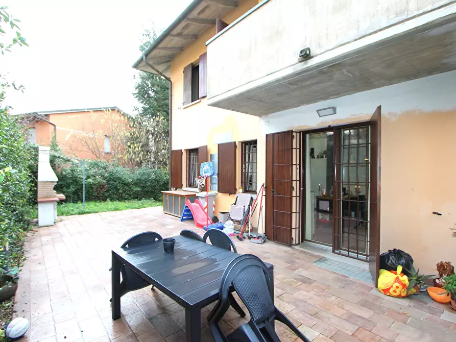 Immagine 8 di Appartamento in vendita  in Via E. Carnevali a Valsamoggia