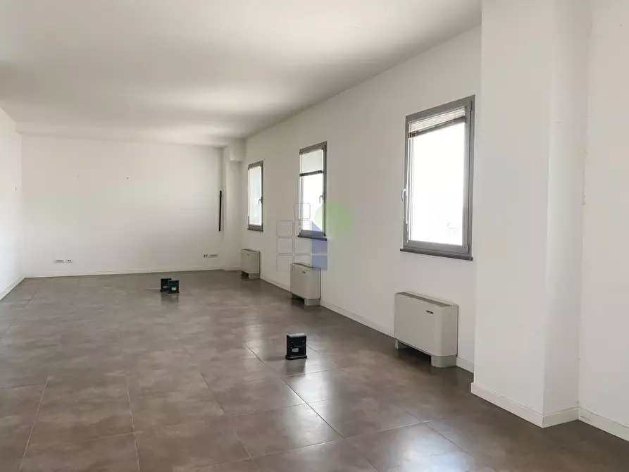 Immagine 2 di Ufficio in affitto  in Via delle Corallaie 11 a Livorno