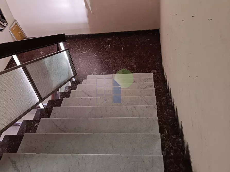 Immagine 19 di Ufficio in vendita  in Piazza Cavour 21 a Livorno