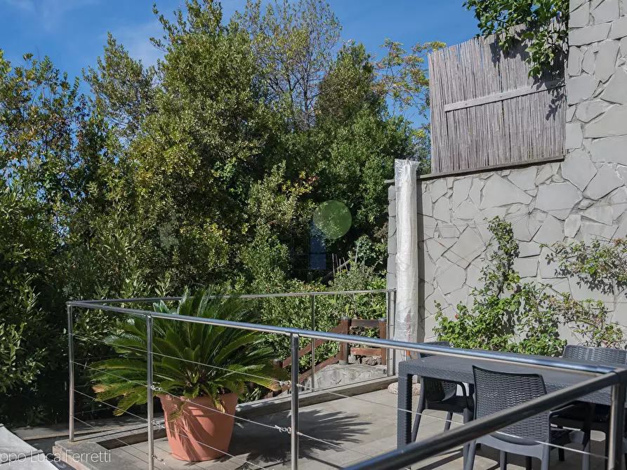 Immagine 18 di Villetta a schiera in vendita  in Viale del Tirreno 14 a Livorno