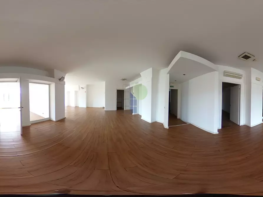 Immagine 9 di Ufficio in affitto  in Scali Cerere 3 a Livorno