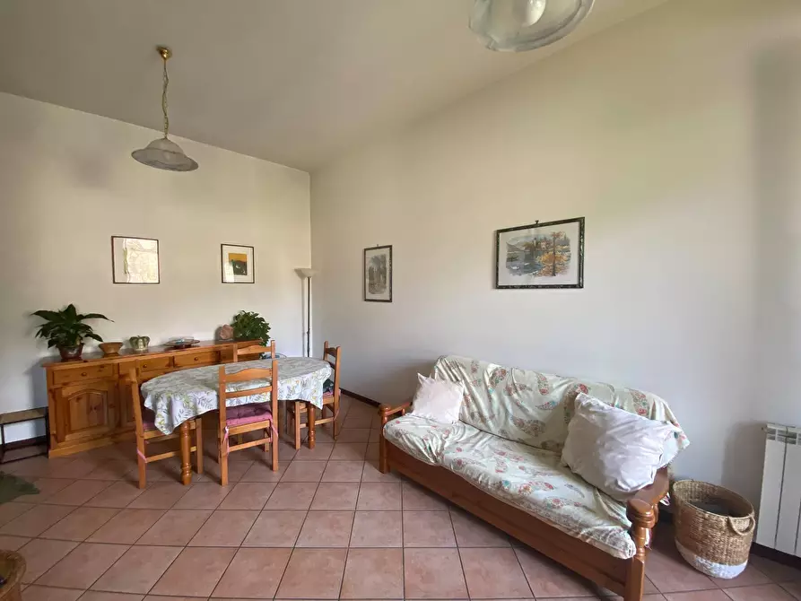 Immagine 1 di Bilocale in affitto  in Via Minazza a Meina