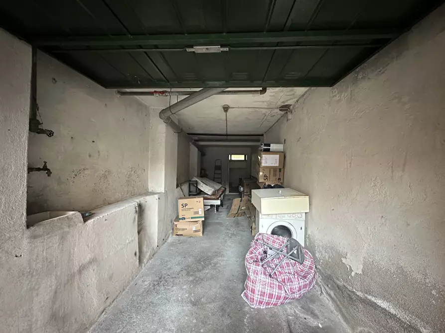 Immagine 18 di Bilocale in affitto  in Via Vittorio Veneto 1 a Arona