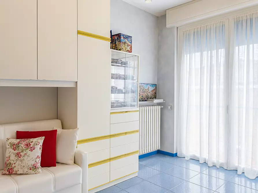 Immagine 19 di Trilocale in vendita  in Via Monviso 10 a Arona