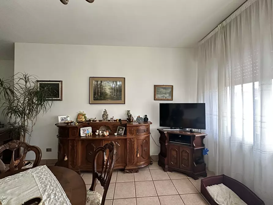 Immagine 2 di Casa indipendente in vendita  in Via Monte Rosa 75 a Invorio