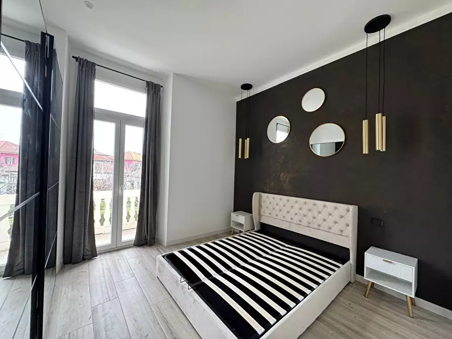 Immagine 14 di Pentalocale in affitto  a Arona