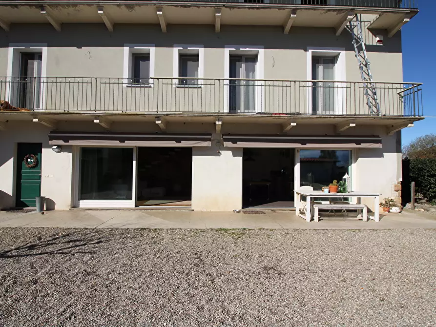 Immagine 28 di Rustico / casale in vendita  in Via Lanca 1 a Oleggio