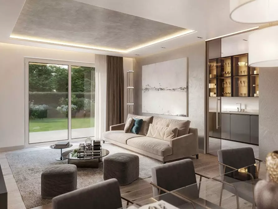 Immagine 1 di Bilocale in vendita  in Via XX Settembre 94 a Arona