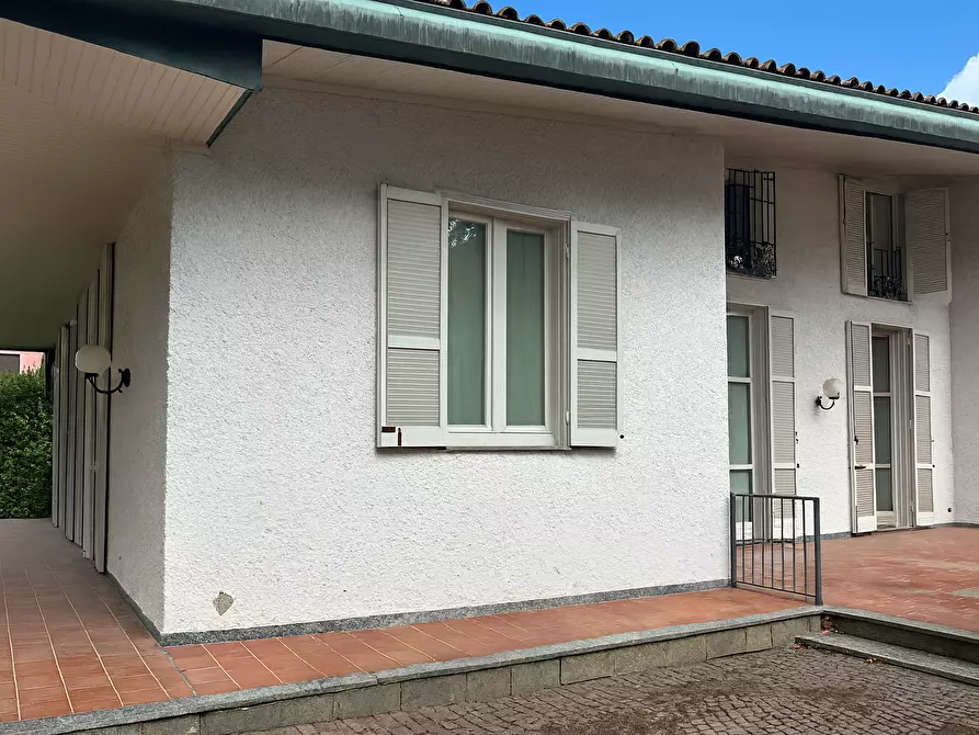 Immagine 7 di Villa in vendita  in Via San Rita a Gozzano