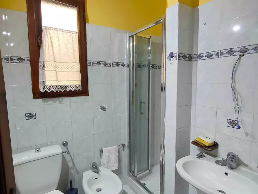 Immagine 18 di Bilocale in vendita  in Via Reginaldo Giuliani 330 a Firenze