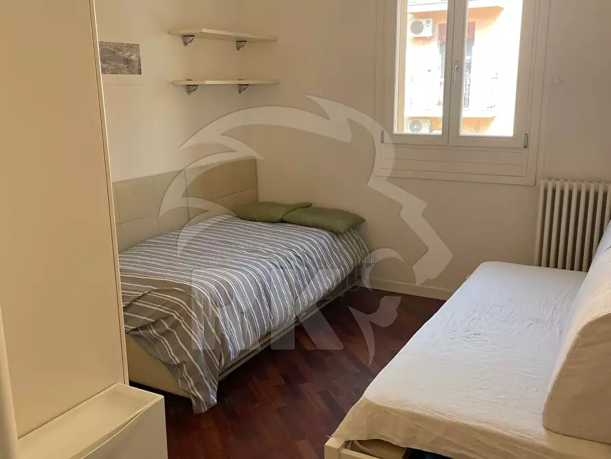 Immagine 3 di Stanza singola in affitto  in via San Felice 28 a Bologna