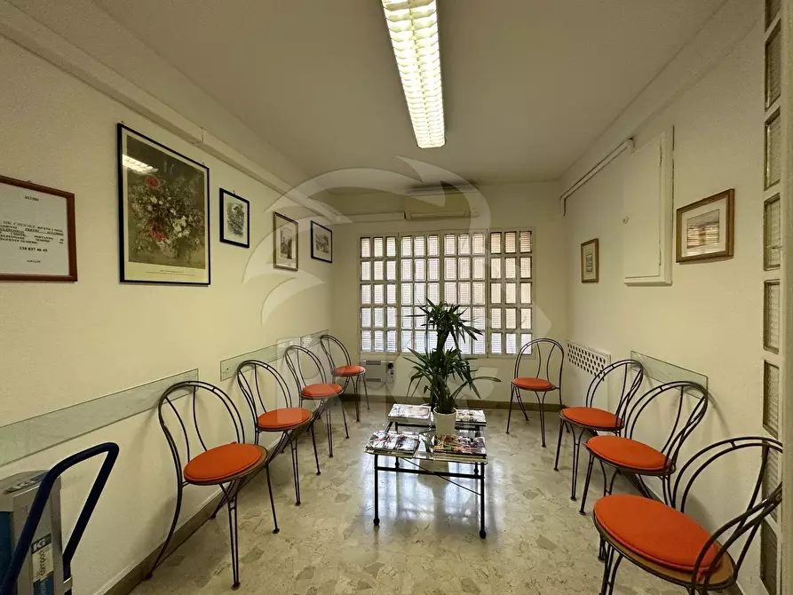 Immagine 4 di Ufficio in affitto  in Vicolo Sant'Arcangelo 2 a Bologna