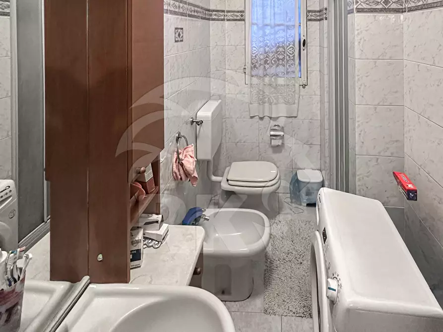 Immagine 12 di Trilocale in affitto  in Via Col di Lana 11 a Bologna