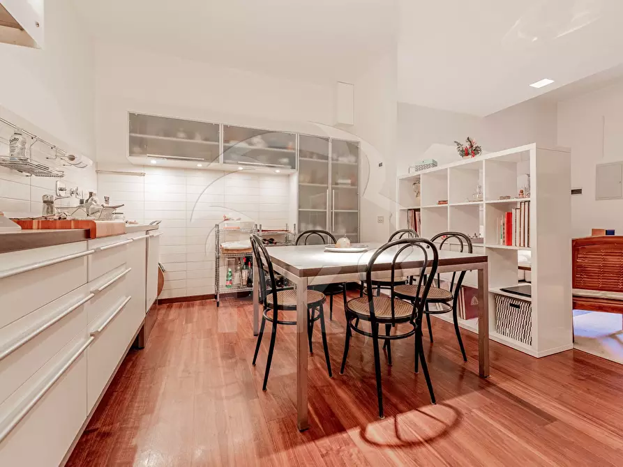 Immagine 6 di Trilocale in affitto  a Bologna