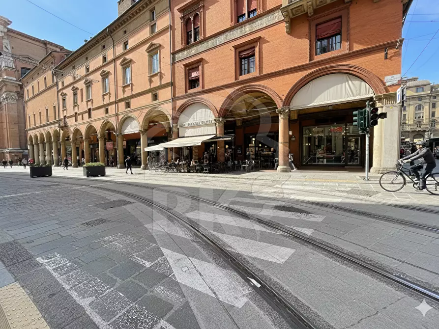 Immagine 19 di Attività commerciale in vendita  in Via dell'Indipendenza 2 a Bologna