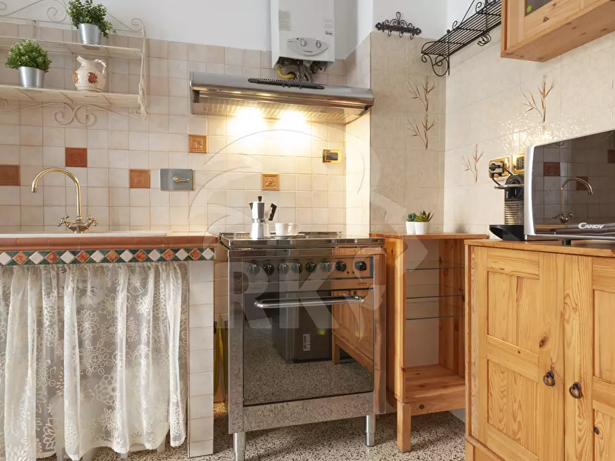 Immagine 23 di Trilocale in vendita  in Via San Mamolo 153 a Bologna