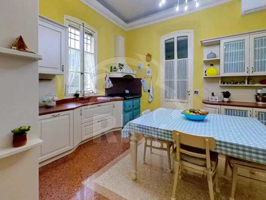 Immagine 13 di Villa in vendita  in via Porrettana 242 a Sasso Marconi