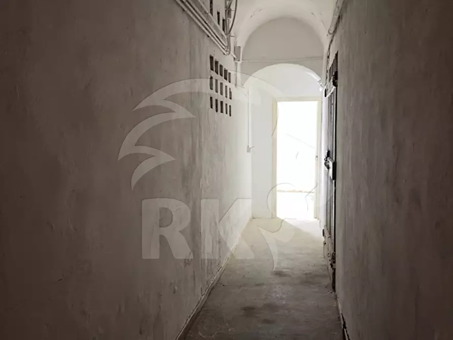 Immagine 8 di Magazzino in vendita  in Via dell'Indipendenza 67 a Bologna